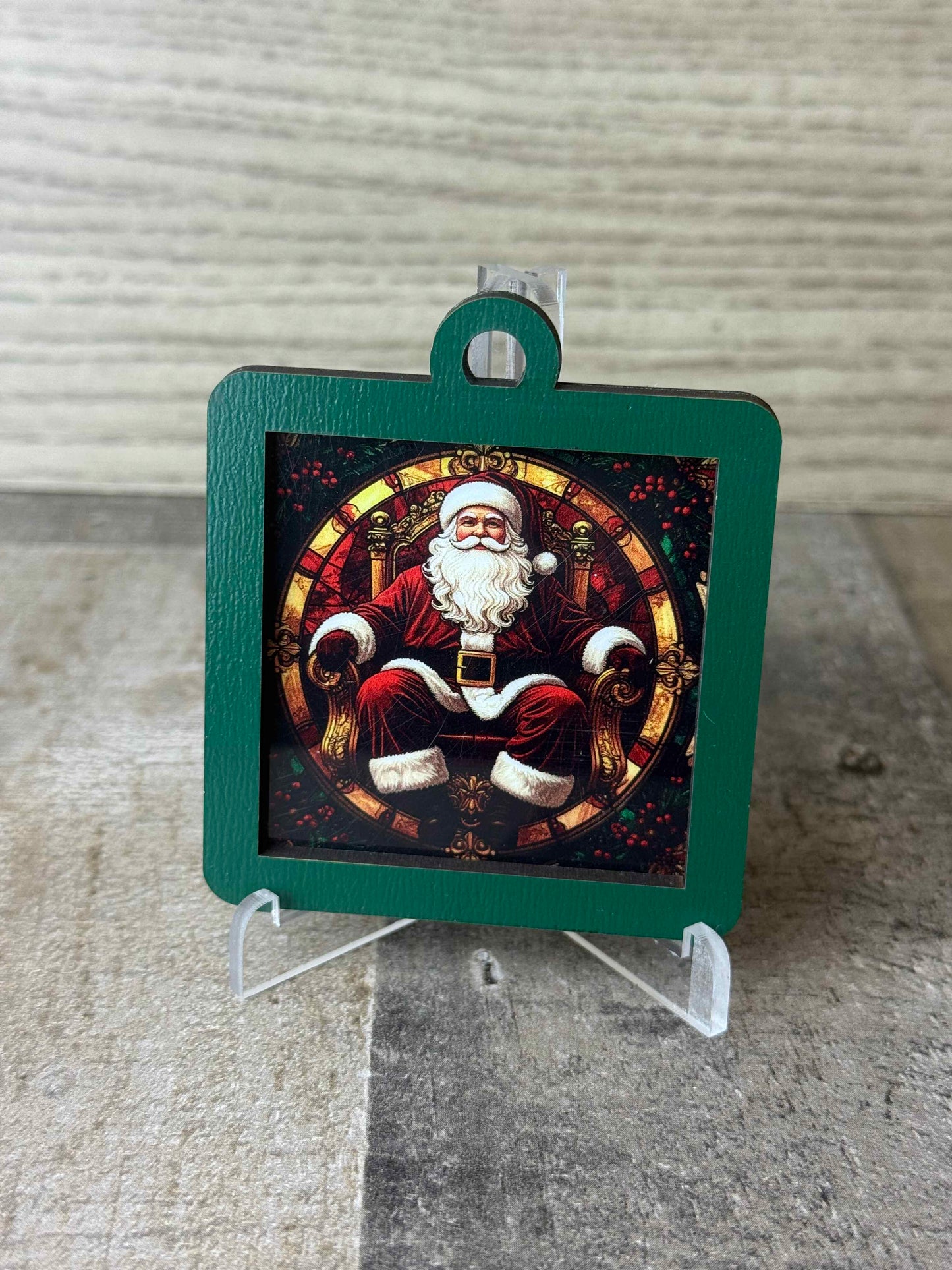 Santa - Suncatcher / Ornament